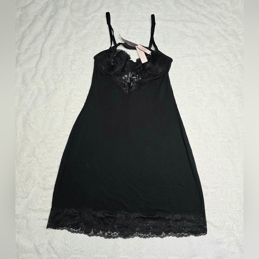 NWT Victoria's Secret Elegant Black Lace Trim Nightgown, Small